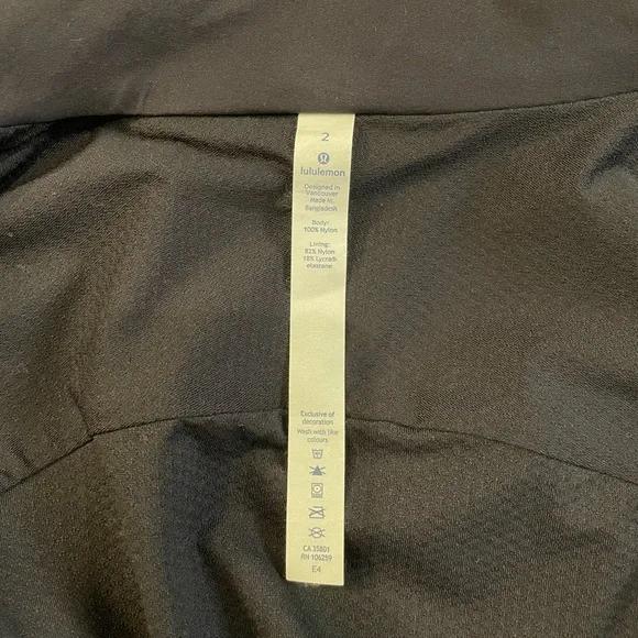 lululemon athletica Black Hooded Jacket - Picture 2 of 5